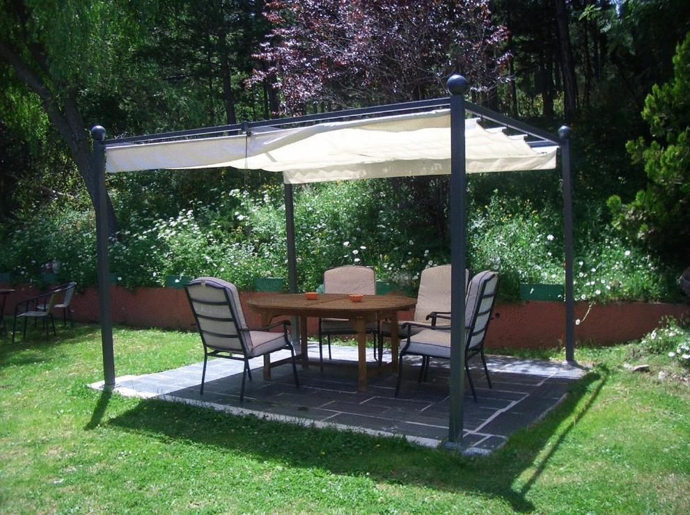 Niu Dels Falcons Bed and Breakfast La Molina  Zewnętrze zdjęcie