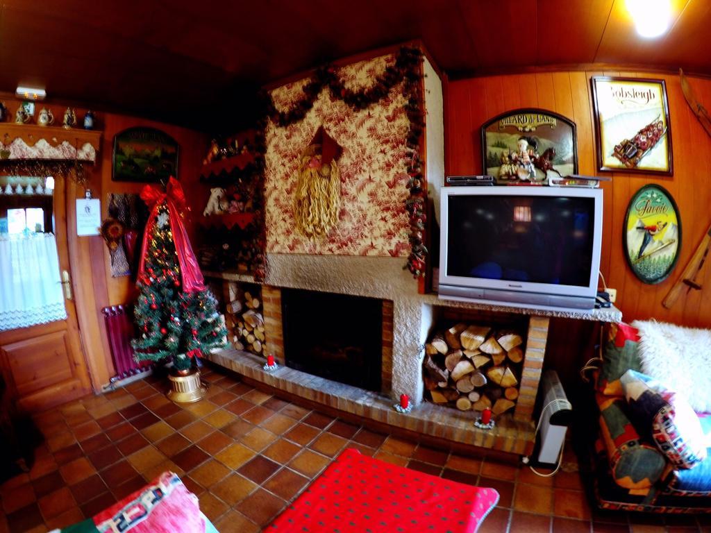 Niu Dels Falcons Bed and Breakfast La Molina  Zewnętrze zdjęcie